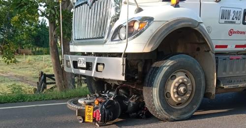 Un muerto y dos heridos dejó accidente en la vía Los Cedros