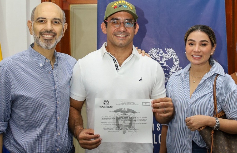 Hugo Kerguelén recibió su credencial como alcalde electo de Montería