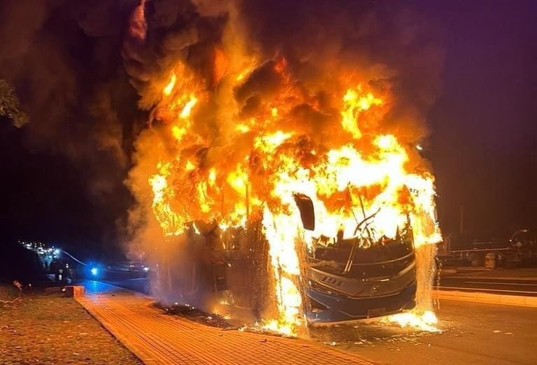 Quemaron un autobús en Yopal-Casanare