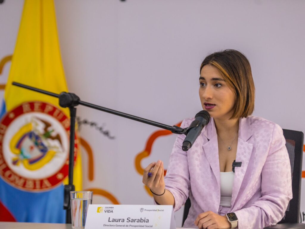 Laura Sarabia pide que la Fiscalía la escuche en el marco de la investigación por el caso del polígrafo