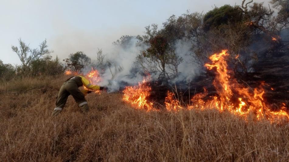 Sigue la alerta por incendios forestales en Córdoba