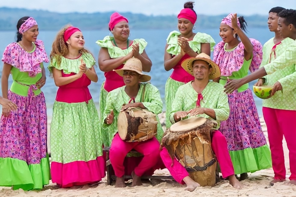 #CÓRDOBA Lanzamiento del Festival del Bullerengue en Puerto Escondido, será este 1 de junio https://247noticiascol.com/lanzamiento-del-festival-del-bullerengue-en-puerto-escondido-sera-este-1-de-junio/